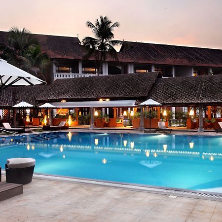 Vasundhara Sarovar Premiere Alappuzha Exterior photo