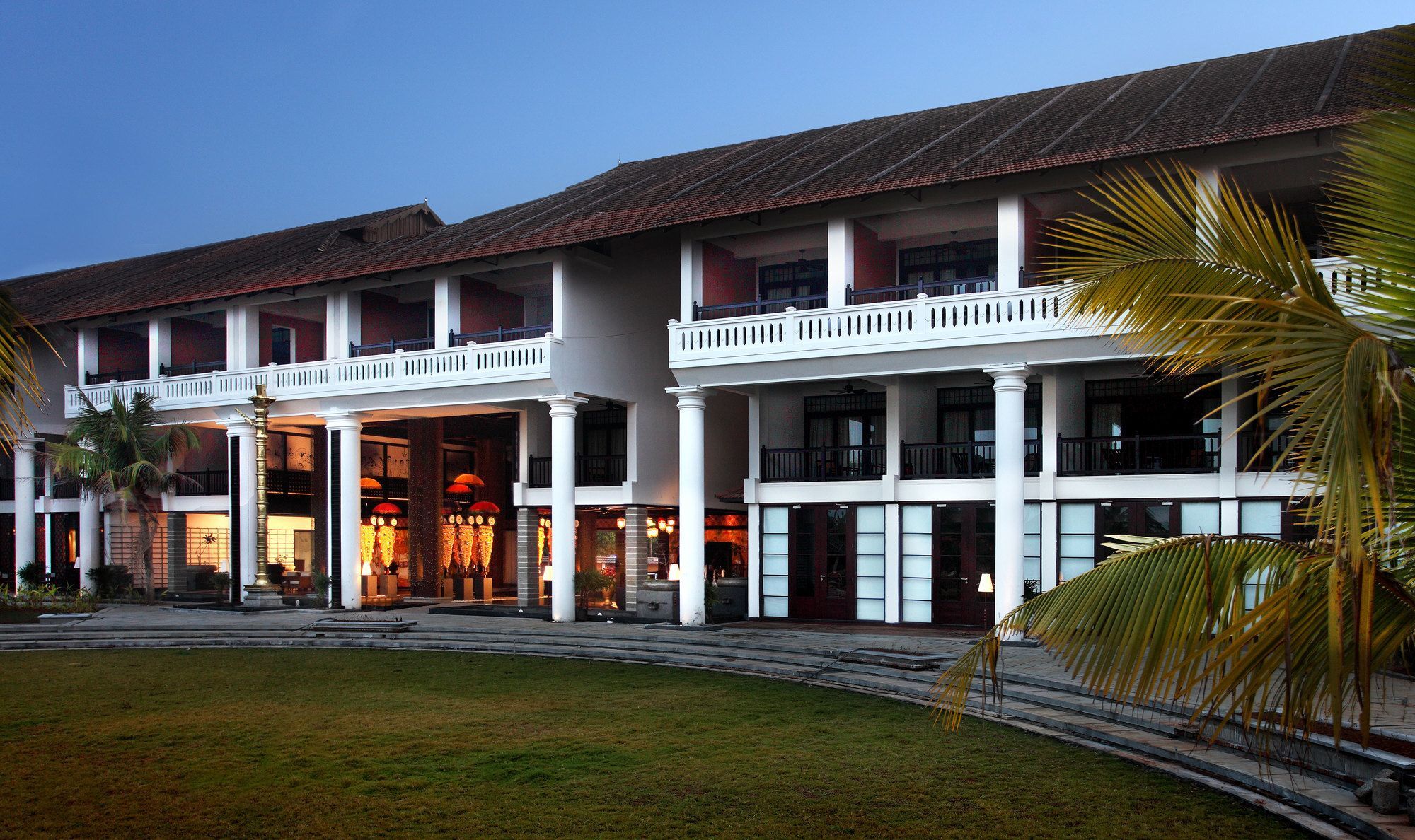 Vasundhara Sarovar Premiere Alappuzha Exterior photo