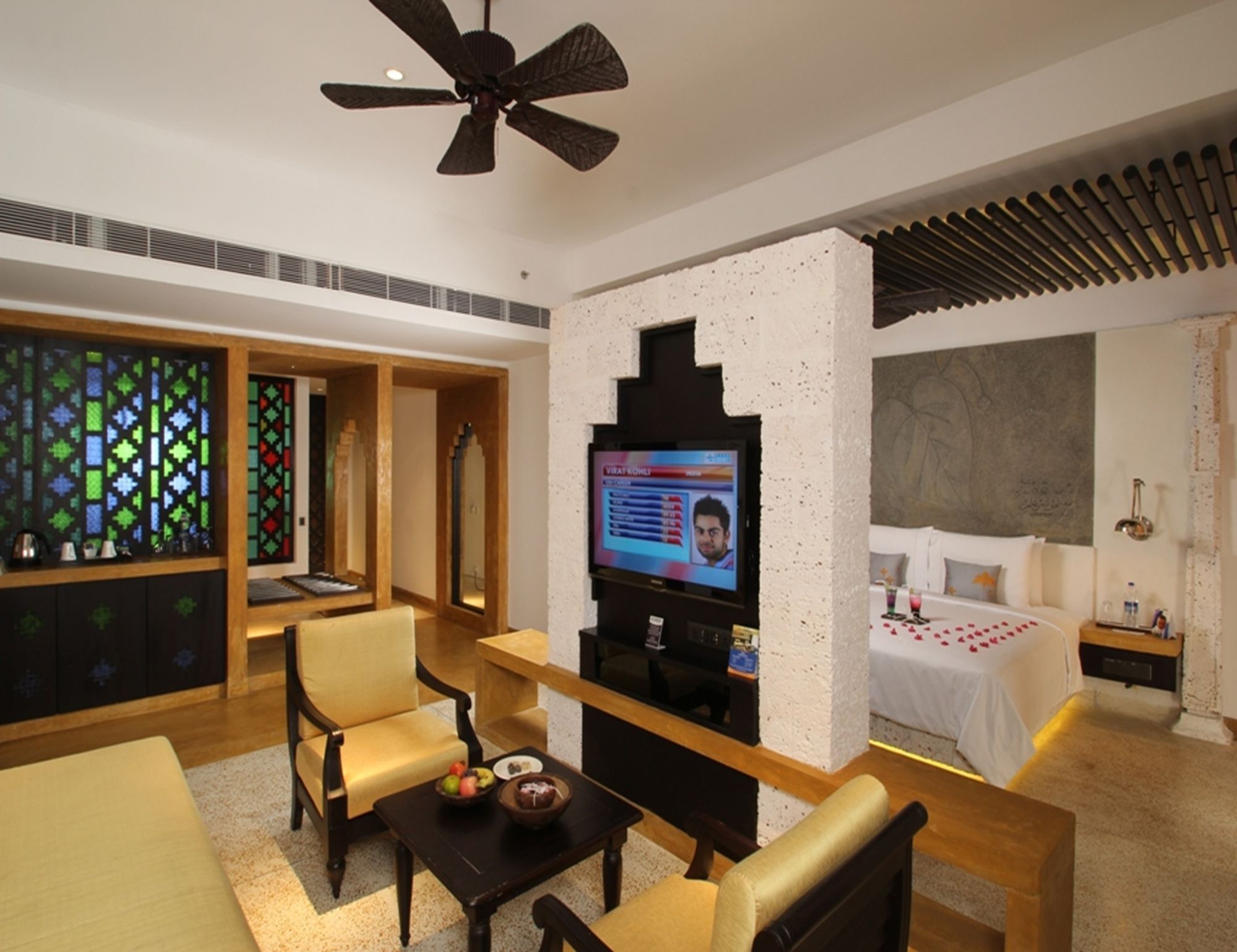 Vasundhara Sarovar Premiere Alappuzha Exterior photo